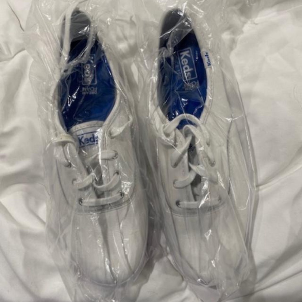BRAND NEW IN ORIGINAL BOX - KEDS Champion White Leather Tennis Shoes,  U.S. 8.5